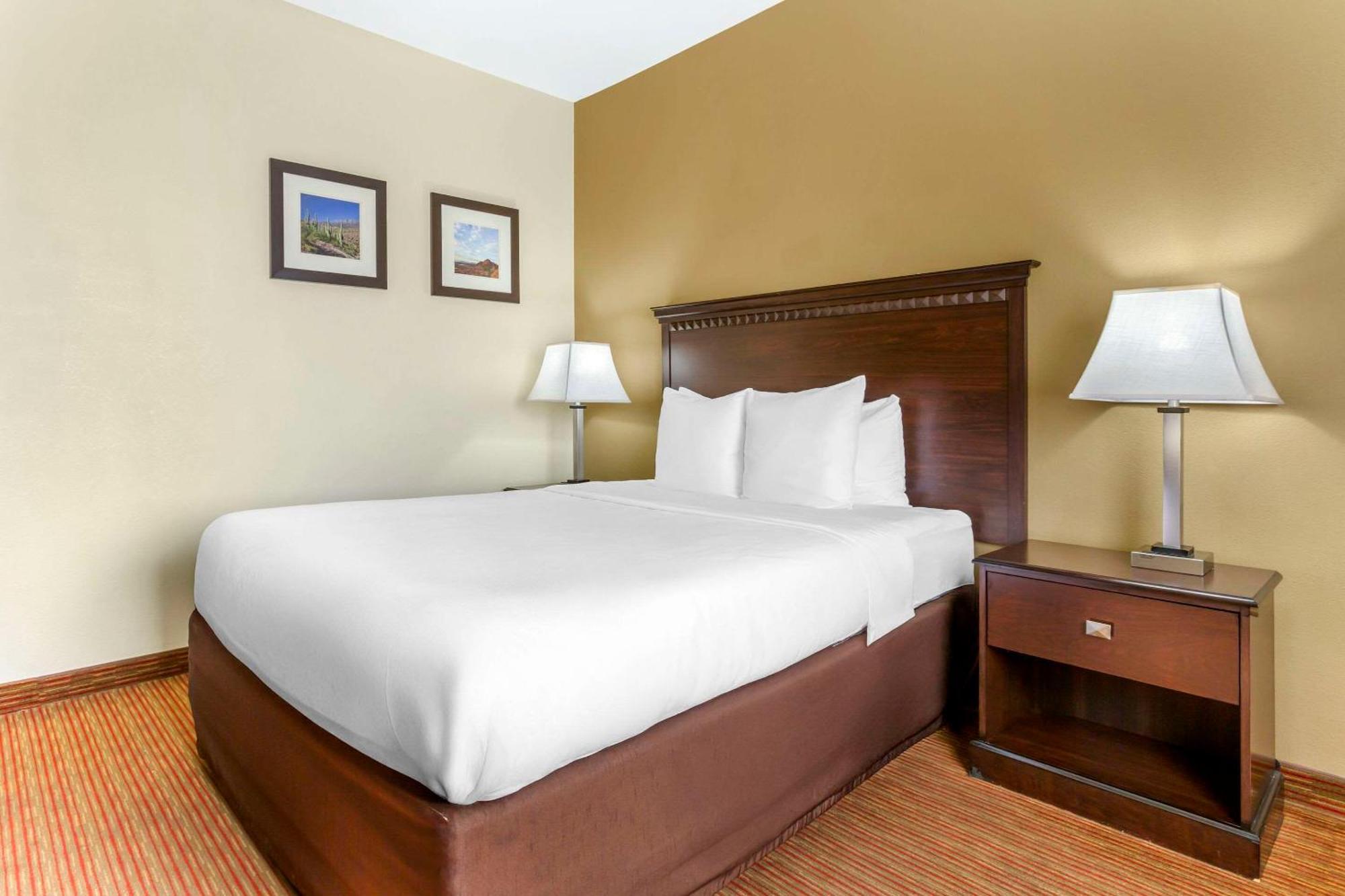 Comfort Inn West Phoenix At 27Th Ave And I-I0 Exteriör bild