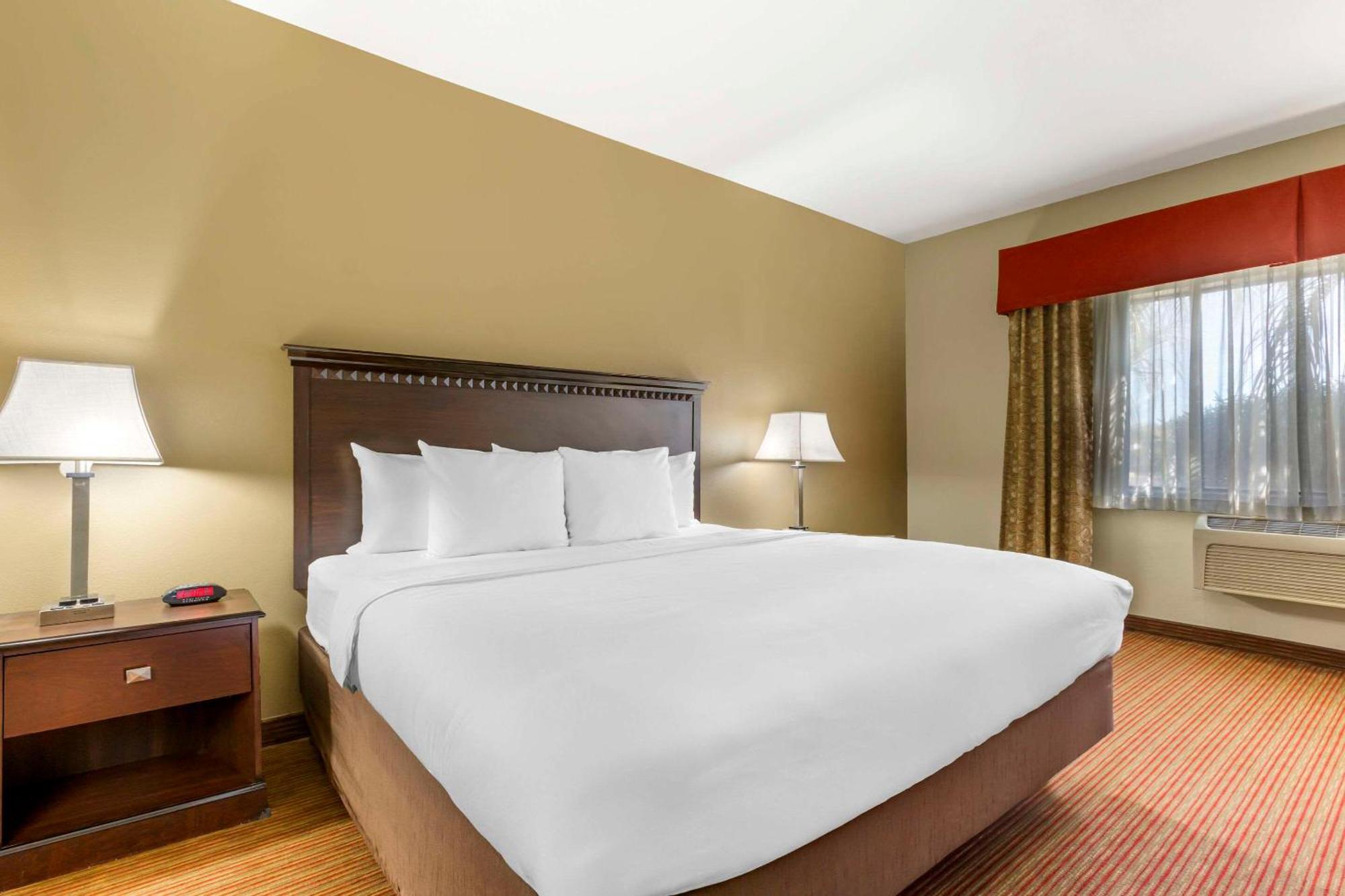 Comfort Inn West Phoenix At 27Th Ave And I-I0 Exteriör bild